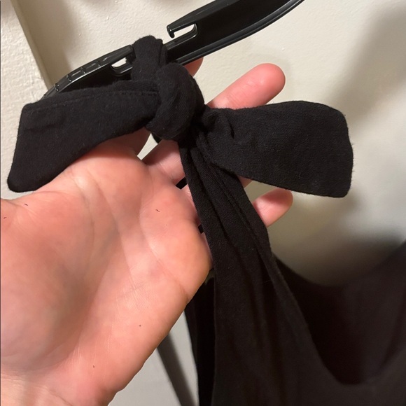 Amour Vert Black Bow tank Top Holiday Shirt Blouse Sexy Casual Holiday Party - Picture 5 of 7